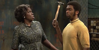 Illustration for article titled SNL Parodies Young, Violent Ben Carson in Hilarious Sketch